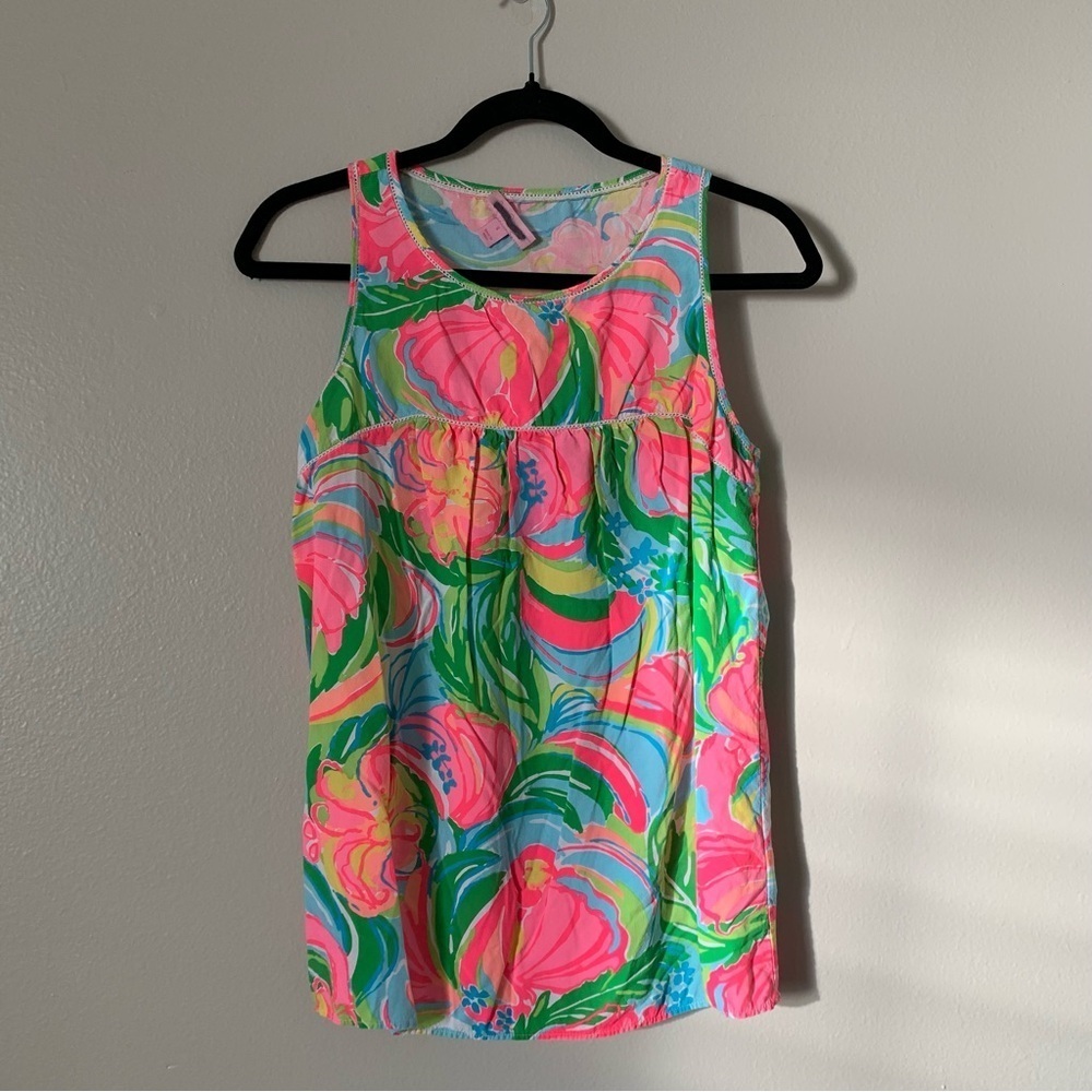Lilly Pulitzer Pink Green So A Peeling Sleeveless Flutter blouse